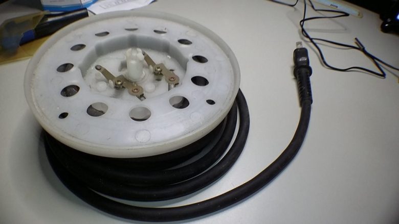 延長電線は古掃除機から流用